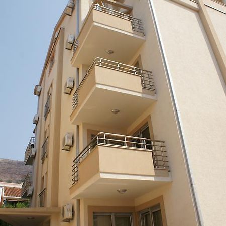 Apartments Dominus Petrovac Exterior foto